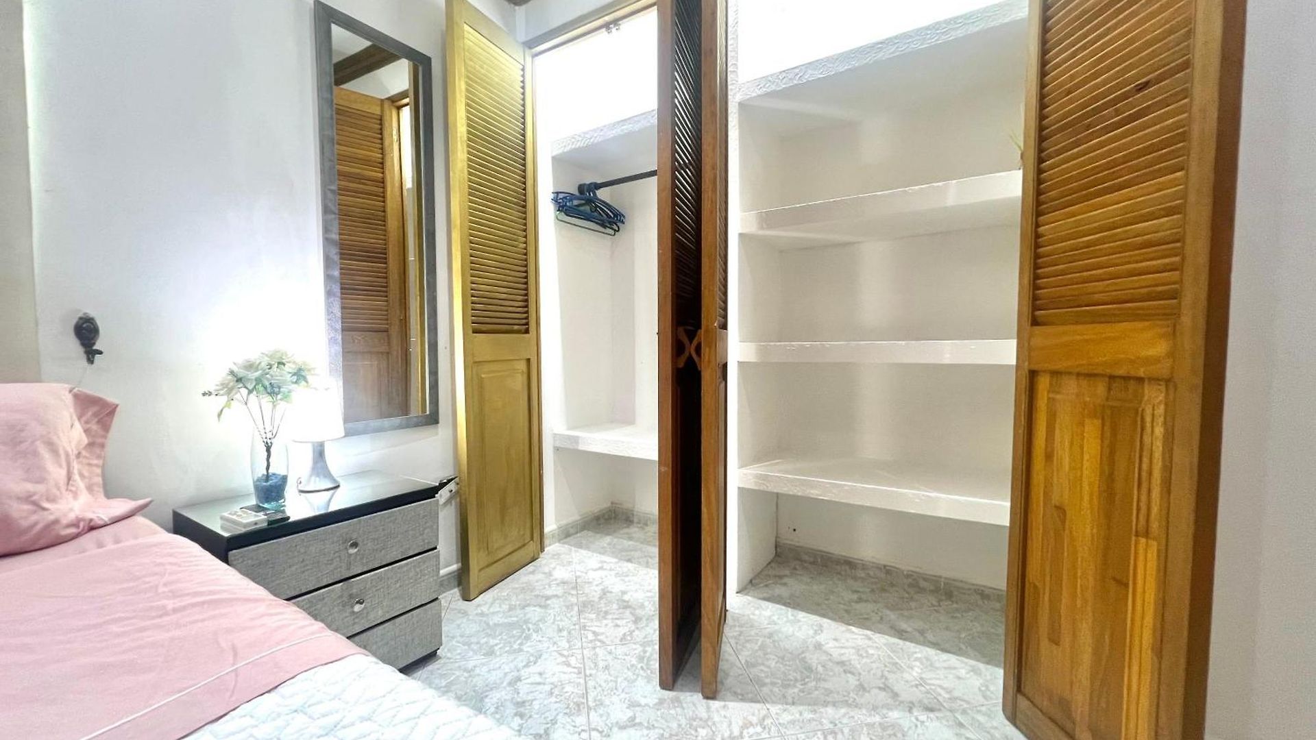 Habitación Privada Frente Del Americas