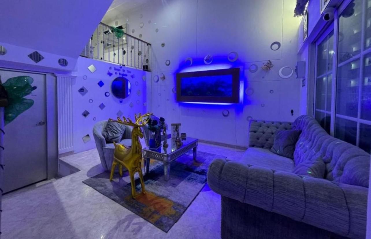 Habitación Privada Frente Del Americas *