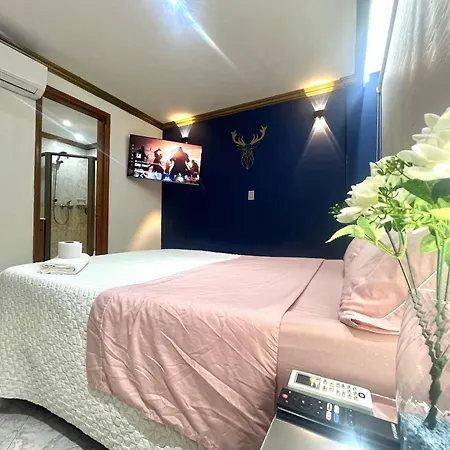 Habitación Privada Frente Del Americas *