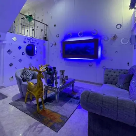 Habitación Privada Frente Del Americas *